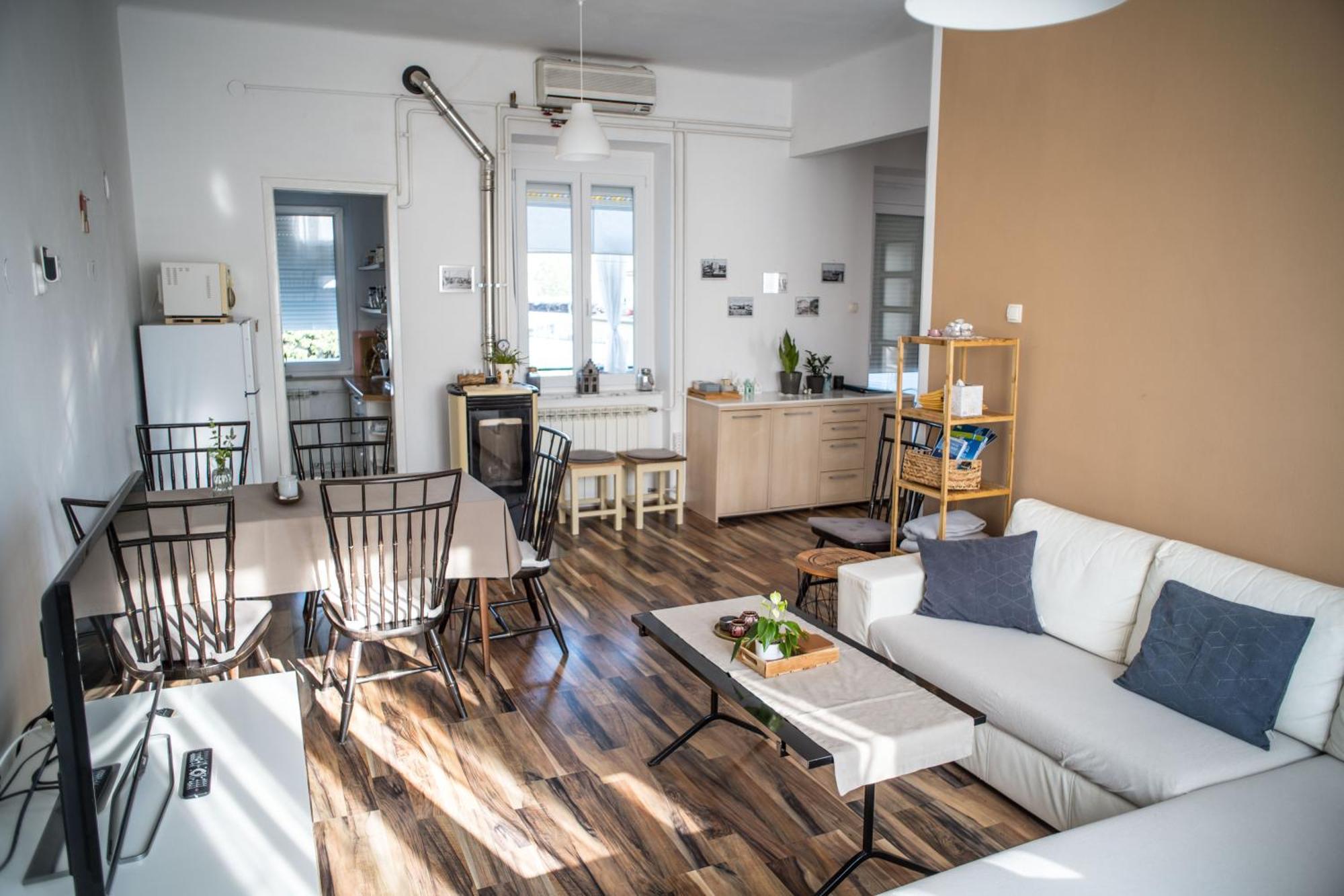 Apartma Premrlova Apartment อิซอลา ภายนอก รูปภาพ